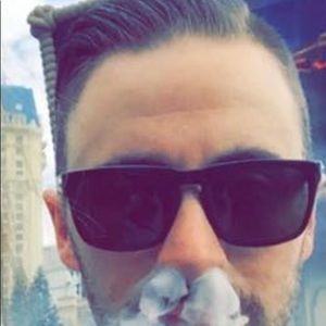 Meet your Posher, Chris